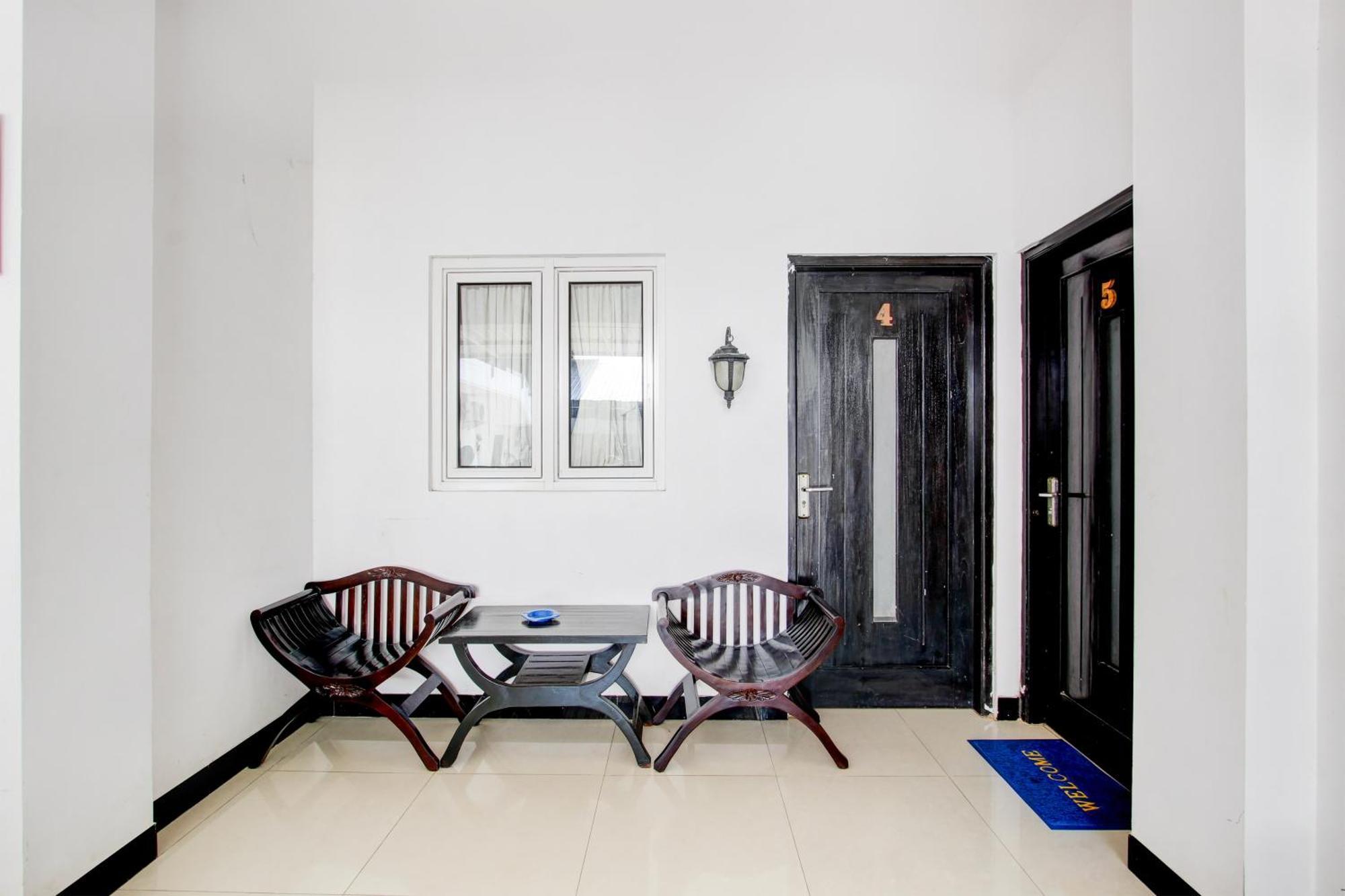Kalasan Oyo 409 Pondok Helomi מראה חיצוני תמונה